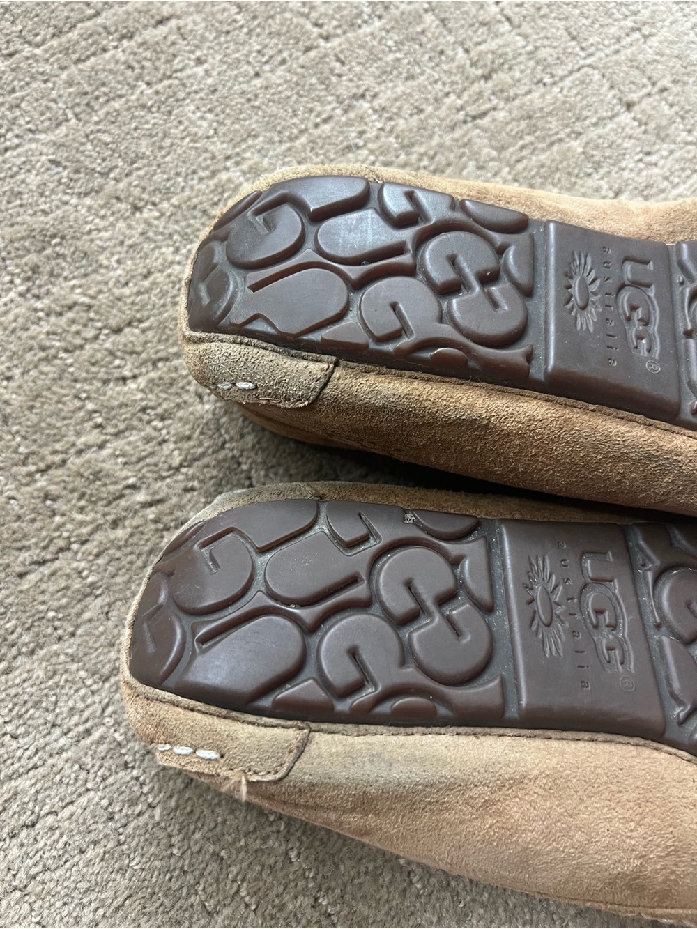 UGG Slippers - Picture 3 of 3